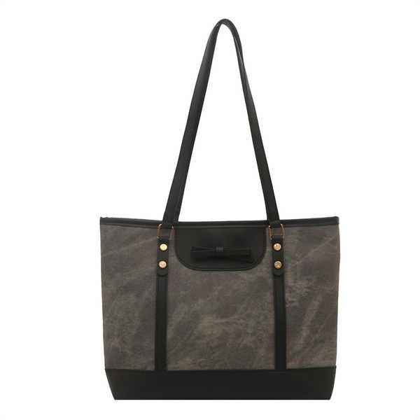 Women's Travel Tote Bag: Large Capacity Simple Shoulder Bag - Image 6